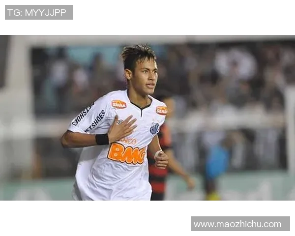 马尔基尼奥斯的传奇之路：从青涩少年到足球巨星的成长历程